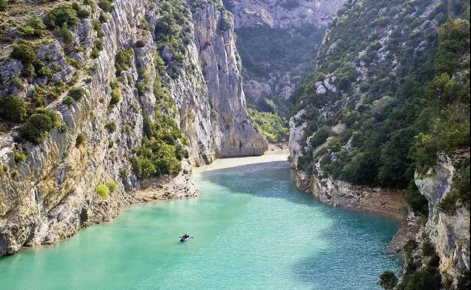 3f 9f2ee36be53511adfc7df283a7ac1ac8.jpg