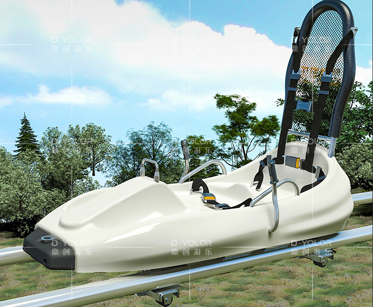 鼎創(chuàng)游樂分享|雙軌滑道項(xiàng)目及考察注意事項(xiàng)